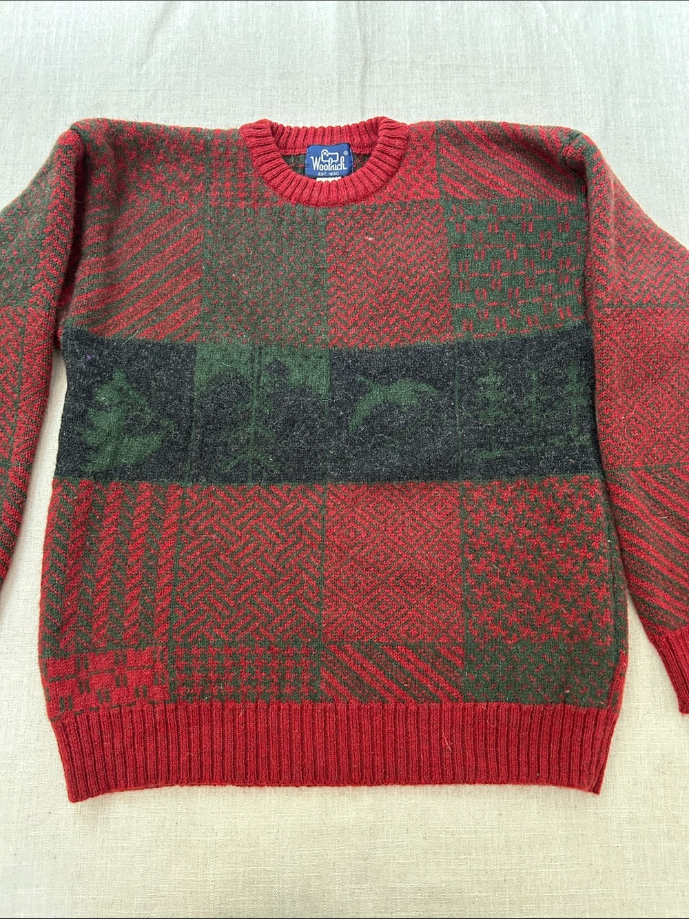 Vintage Woolrich Men’s Wool Patterned Crewneck Sweater Red/Green Outdoor Size L